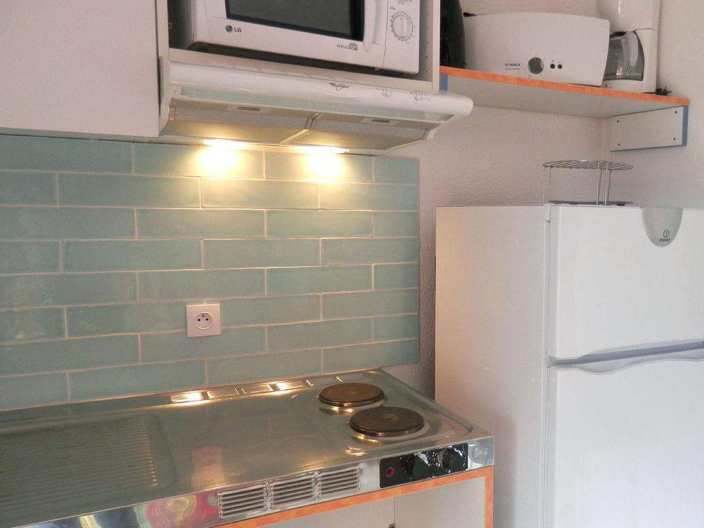 Hotel Les Cigalous Salavas Pokój zdjęcie